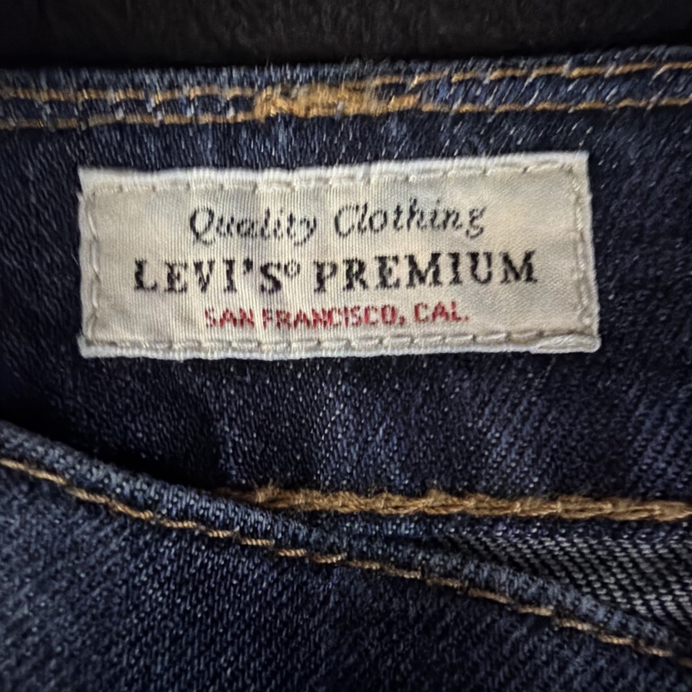 Levi Premium 511 SLIM FIT DARK WASH BLUE STRETCH Leather Patch Big E 36/34 - Picture 6 of 11